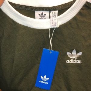 ADIDAS T-SHIRT